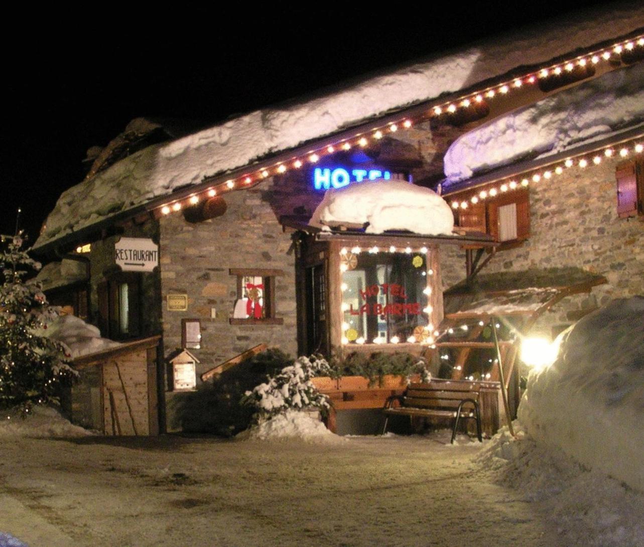 Hotel Restaurant La Barme Конье Экстерьер фото