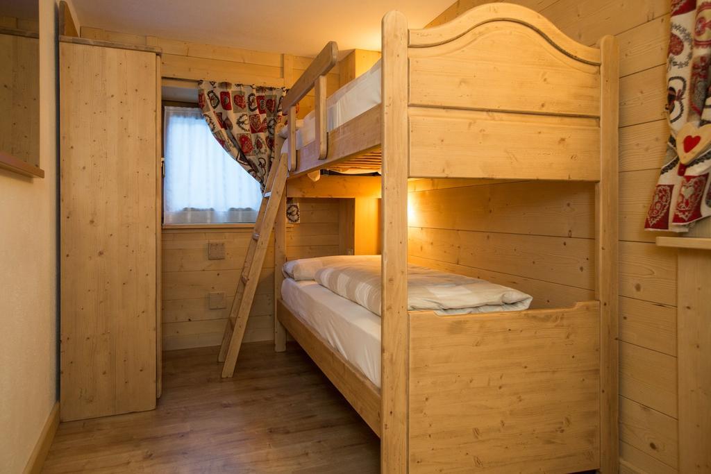 Hotel Restaurant La Barme Конье Экстерьер фото